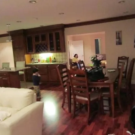 Magnificent 4bedroom On Greenway In Westport, Mayo